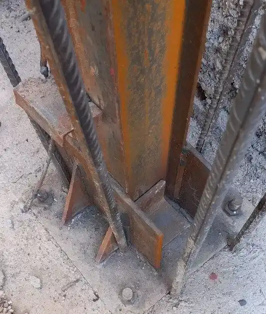 پا ستون اسکلت فلزی