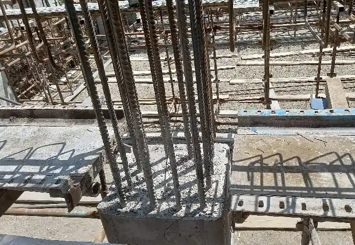 قالب بندی سقف اول پروژه چاهشک